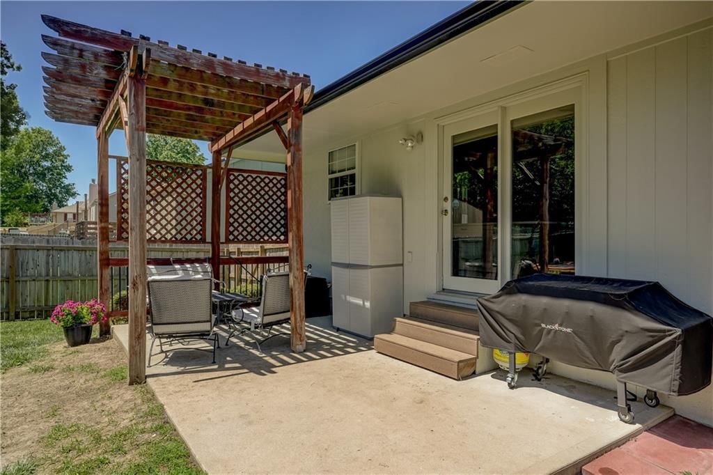 701 SW Nelson Drive — photo 37