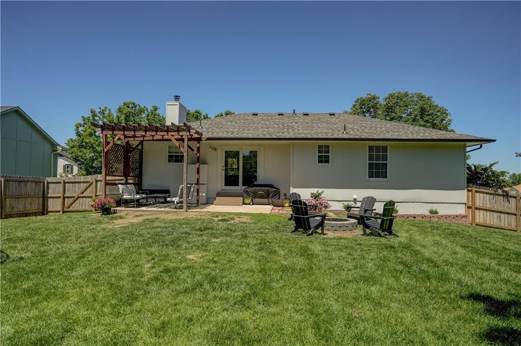 701 SW Nelson Drive — photo 38