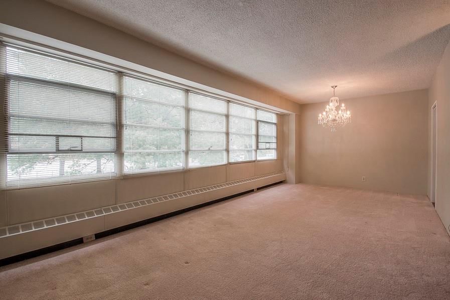 333 W Meyer Boulevard — photo 8