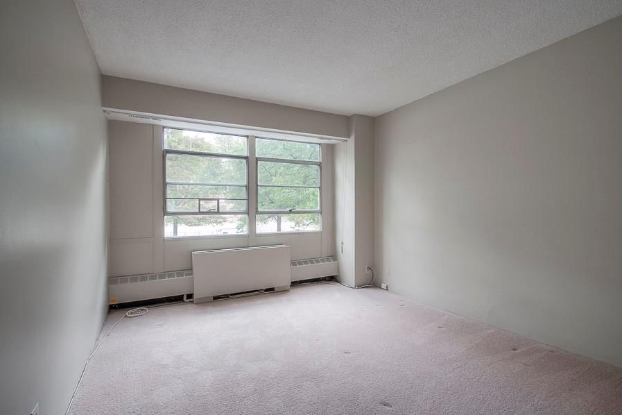 333 W Meyer Boulevard — photo 24