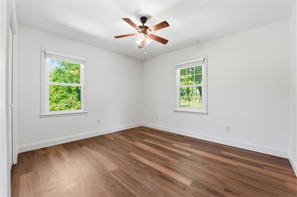 24103 E 323rd Street — photo 10
