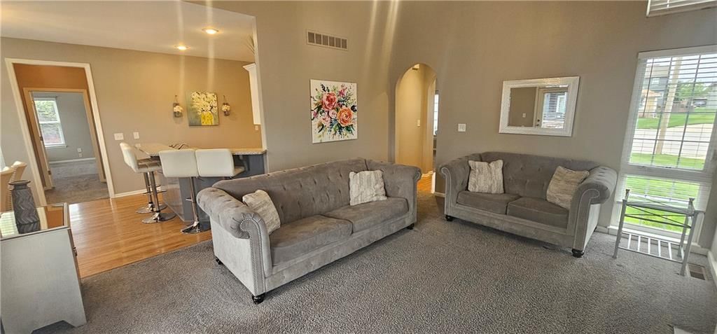 953 NW Birch Court — photo 5