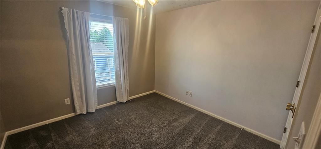 953 NW Birch Court — photo 10