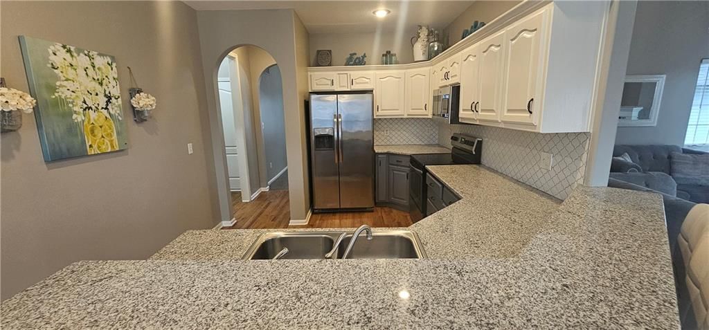 953 NW Birch Court — photo 26