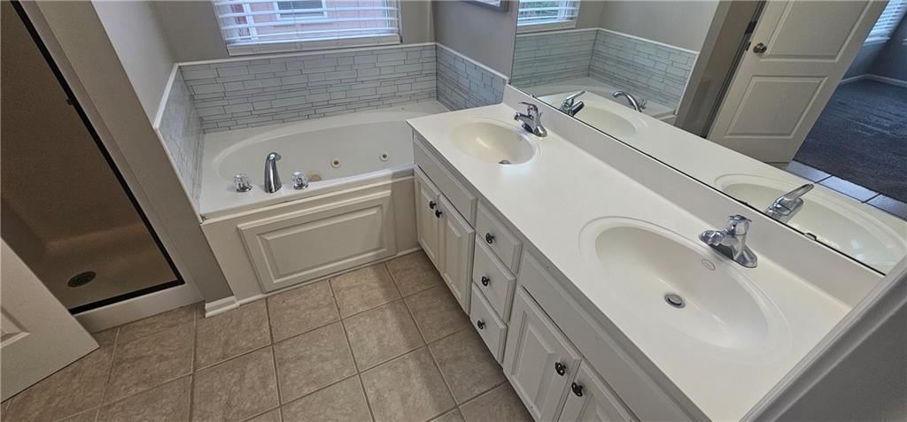 953 NW Birch Court — photo 30