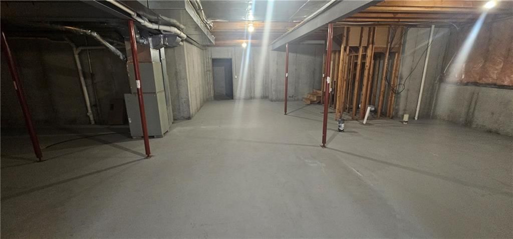 953 NW Birch Court — photo 35
