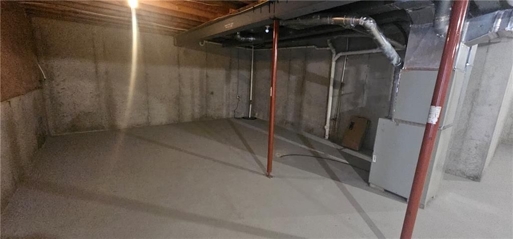 953 NW Birch Court — photo 36