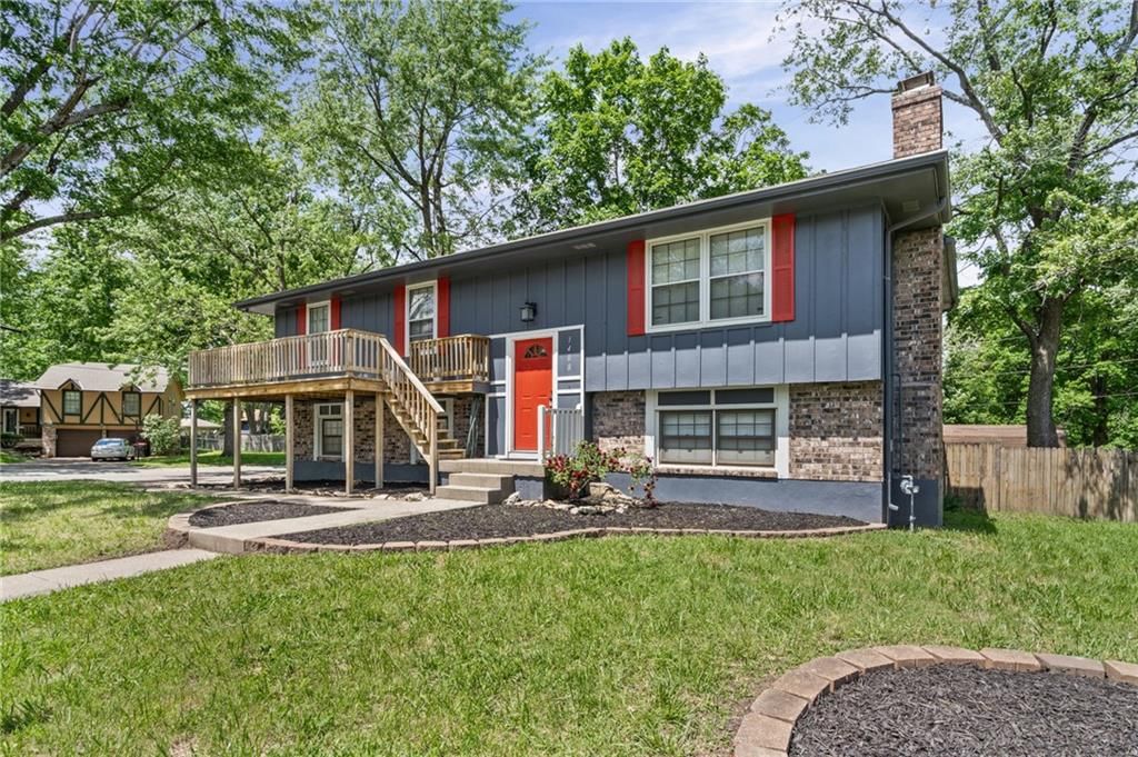 1408 GAMBRELL Street — photo 2