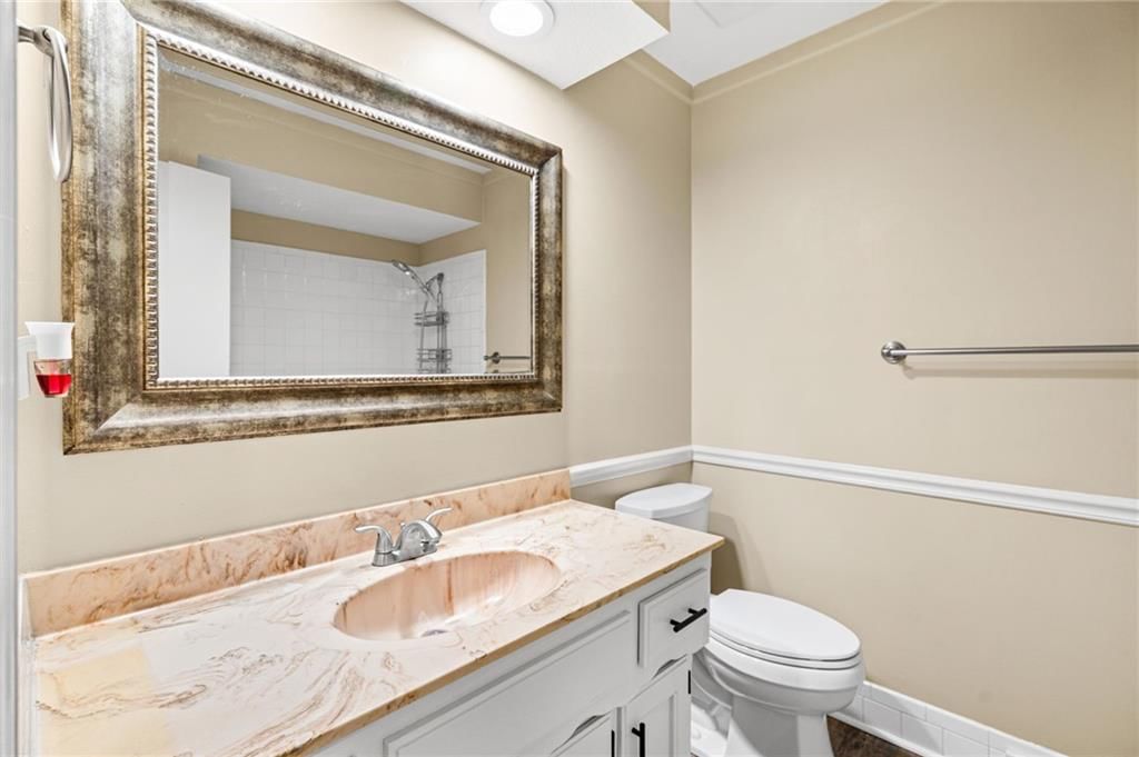 1408 GAMBRELL Street — photo 24