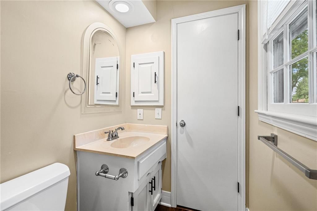 1408 GAMBRELL Street — photo 31