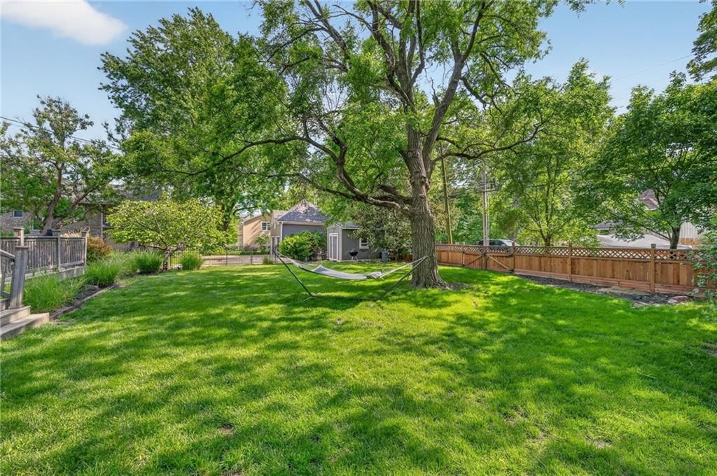 508 SE Douglas Street — photo 50