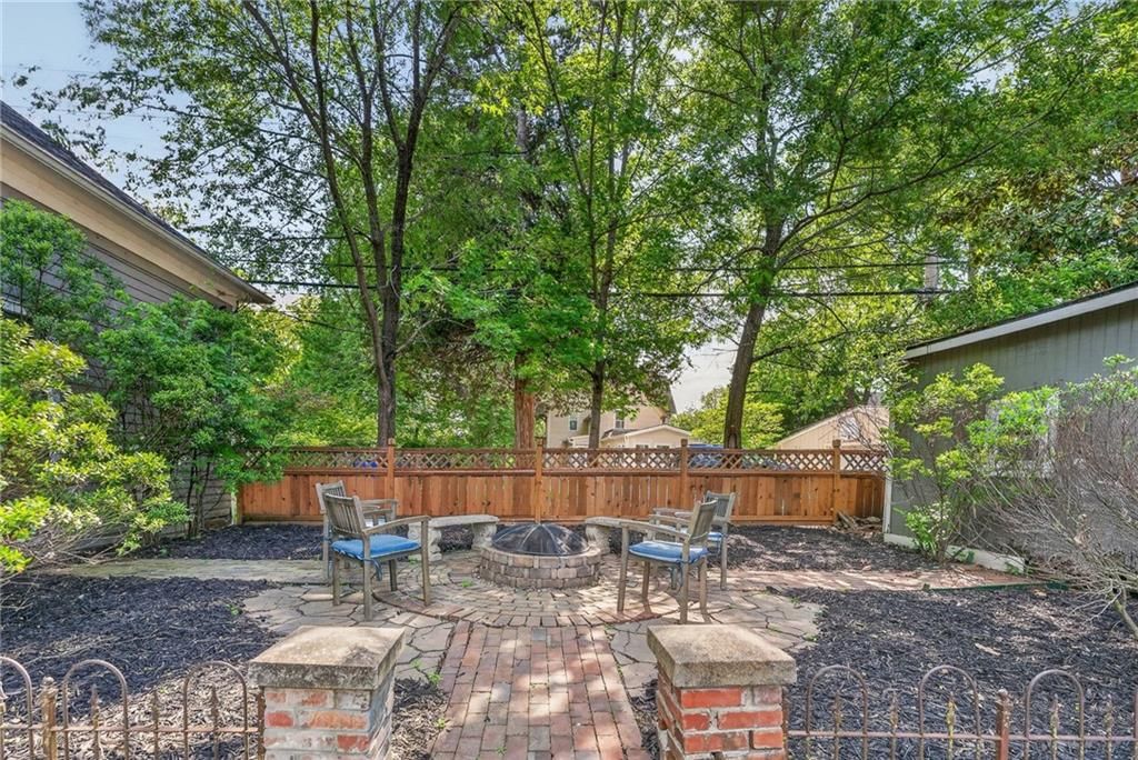 508 SE Douglas Street — photo 56