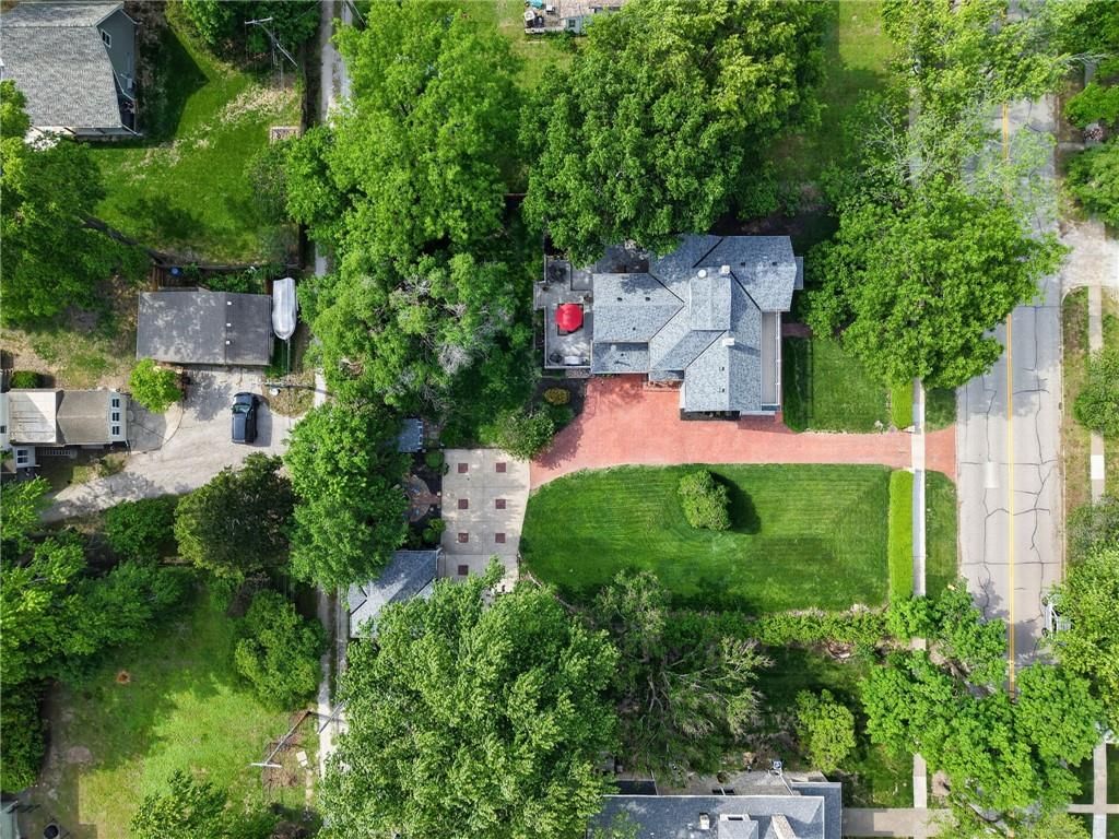508 SE Douglas Street — photo 59