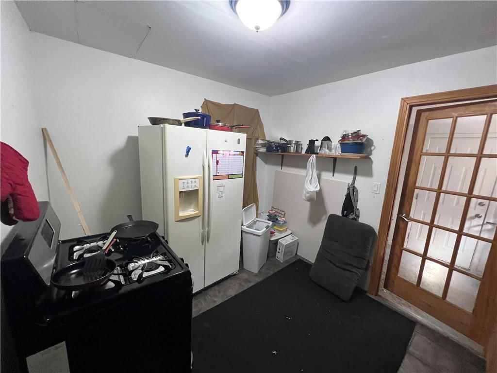 815 Washington Street — photo 11