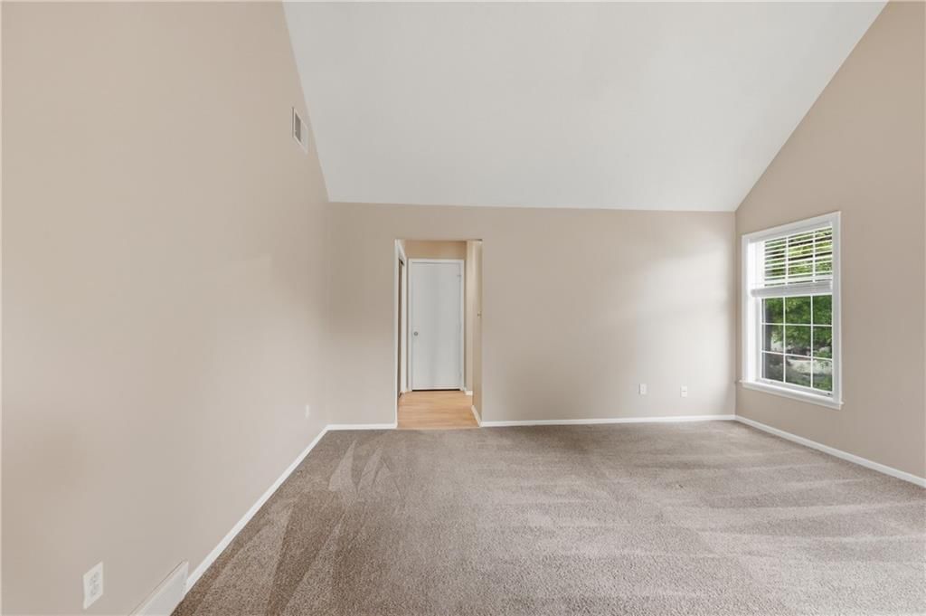 1305 NW Village Drive — photo 16