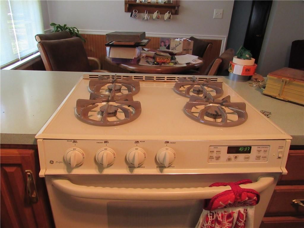 2011 S Harrison Avenue — photo 9