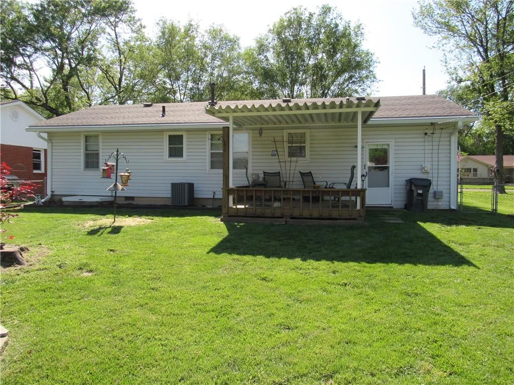 2011 S Harrison Avenue — photo 32