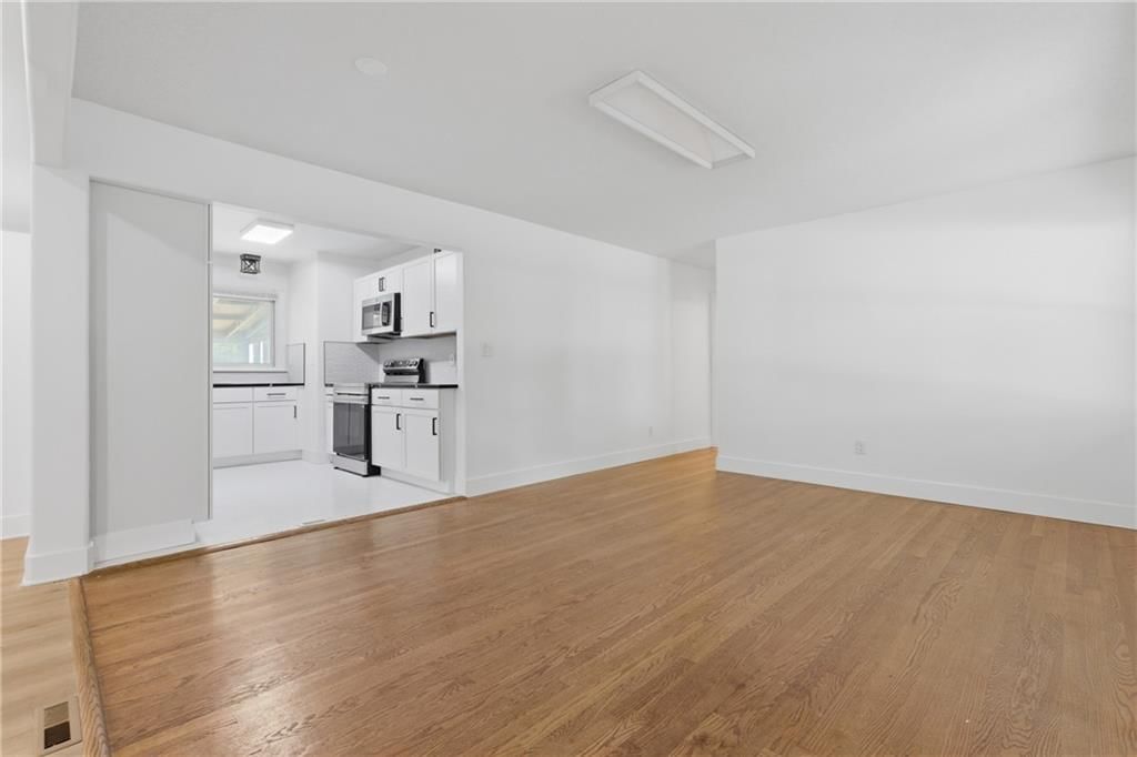 12308 E 42nd Street — photo 19