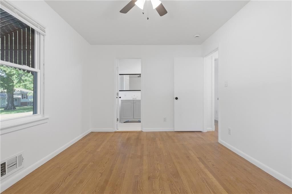 12308 E 42nd Street — photo 30