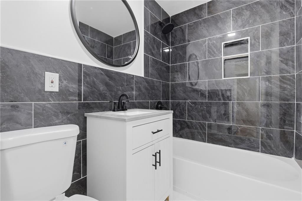 12308 E 42nd Street — photo 35
