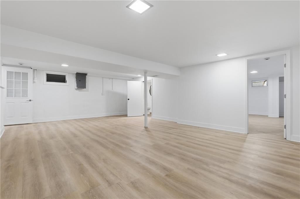 12308 E 42nd Street — photo 38