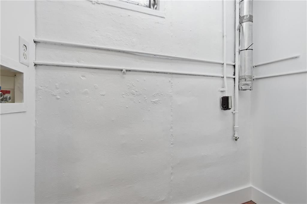 12308 E 42nd Street — photo 40