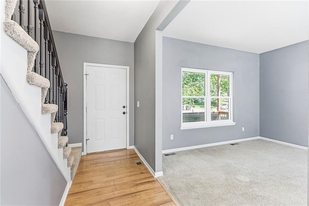 12366 S Parker Terrace — photo 2