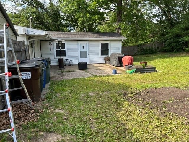 1328 E 16th Street — photo 38