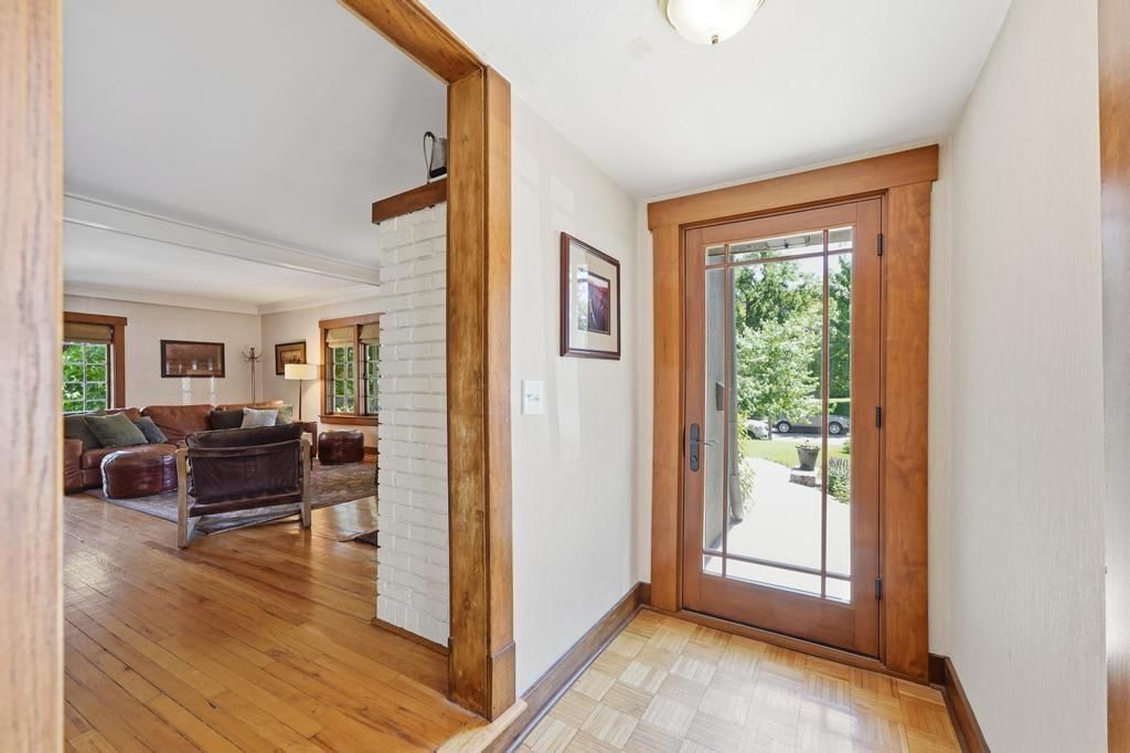 400 Huntington Road — photo 18