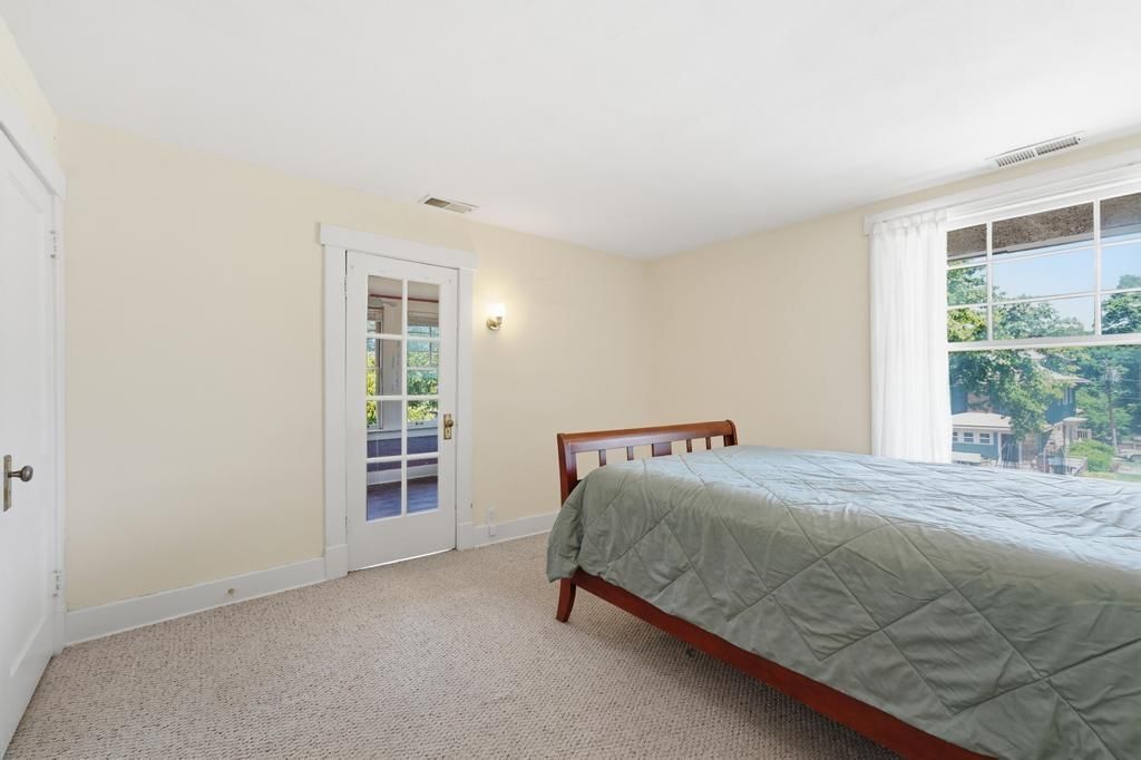 400 Huntington Road — photo 25