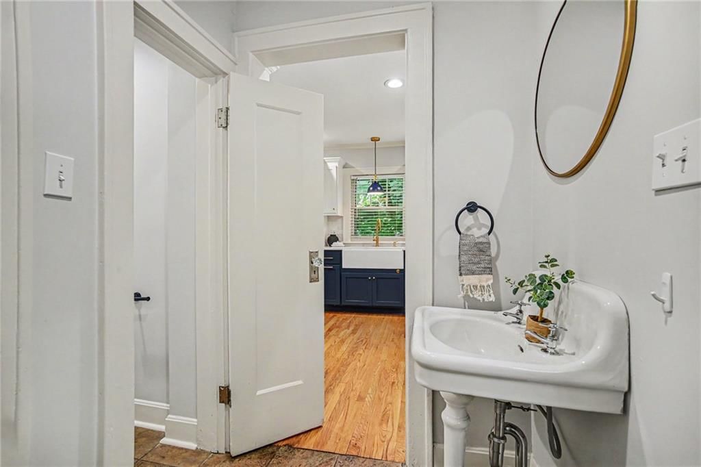 428 W 58TH Terrace — photo 14