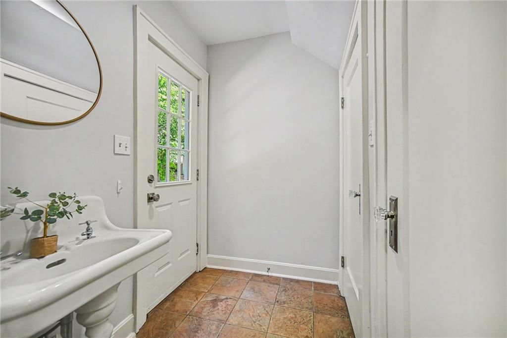 428 W 58TH Terrace — photo 15