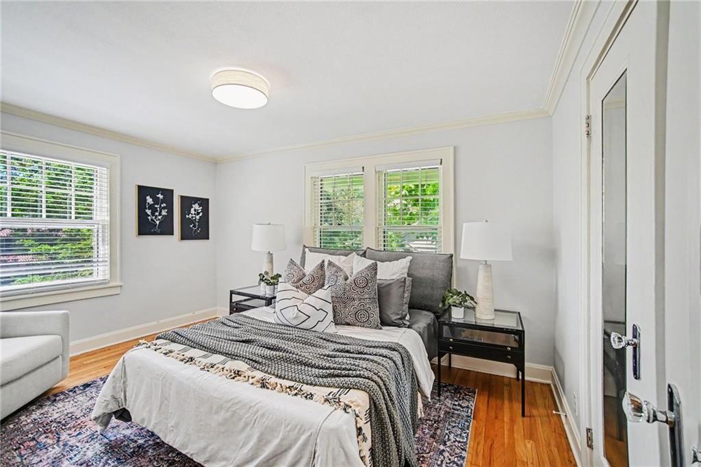 428 W 58TH Terrace — photo 17