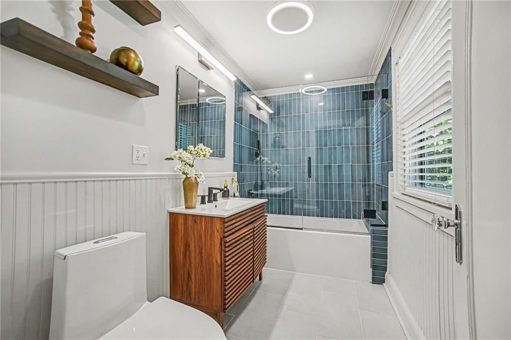428 W 58TH Terrace — photo 18