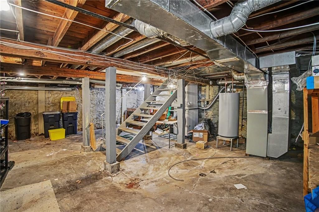 428 W 58TH Terrace — photo 31