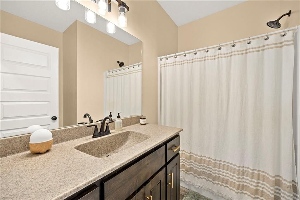 15635 Lovers Lane — photo 32