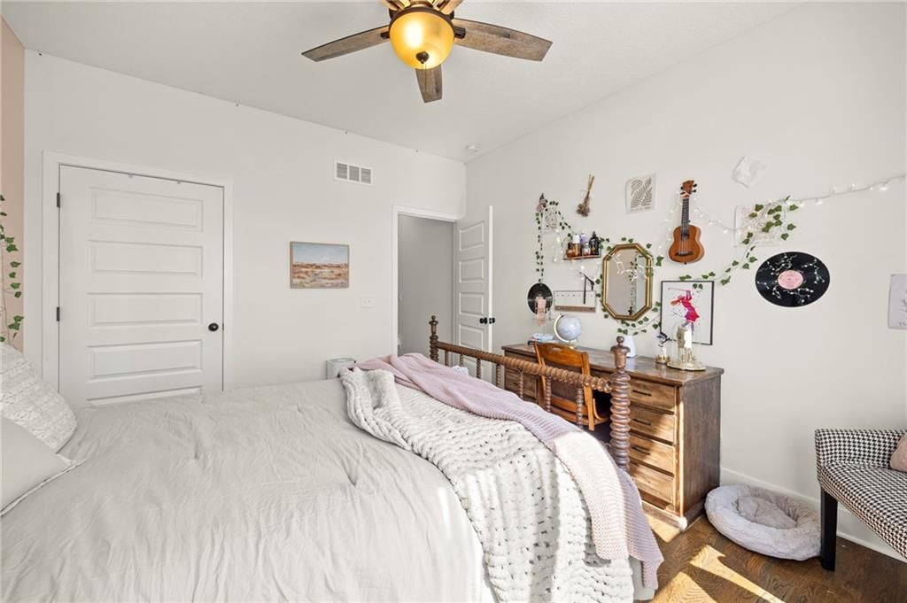 15635 Lovers Lane — photo 34