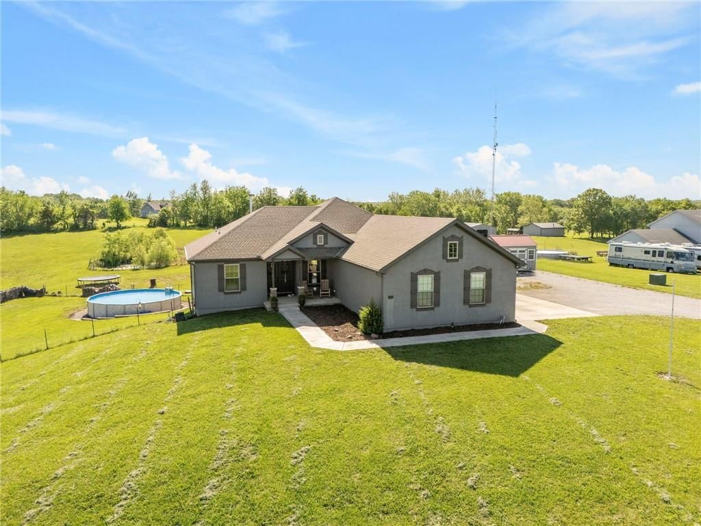 15635 Lovers Lane — photo 89