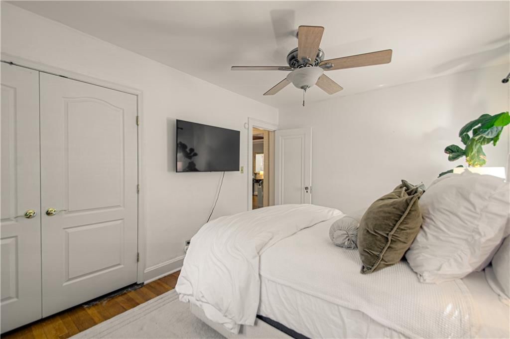 7300 Jefferson Street — photo 15