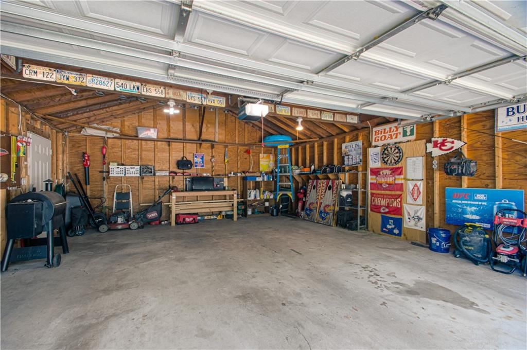 7300 Jefferson Street — photo 37