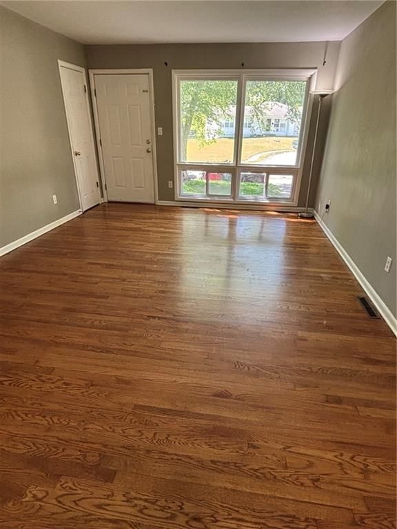 811 Union Circle — photo 3