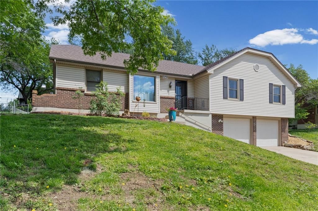 6439 GREENWOOD Street — photo 33