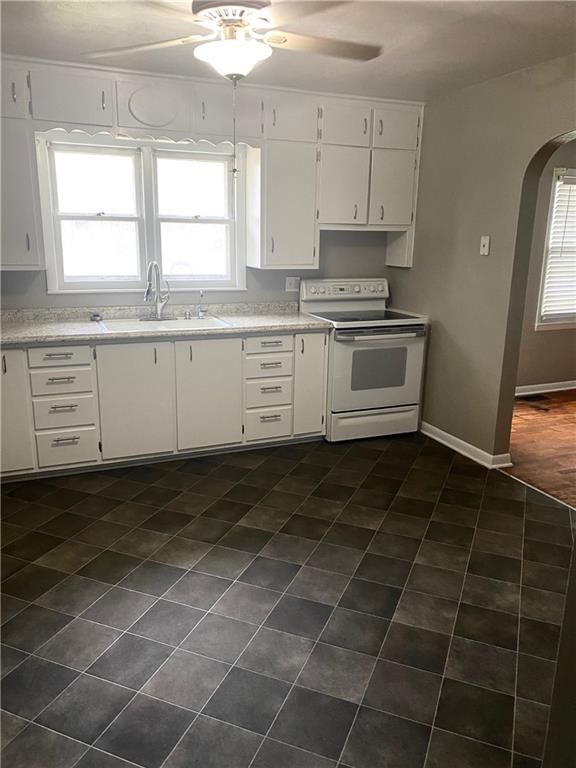 404 E Colorado Street — photo 10
