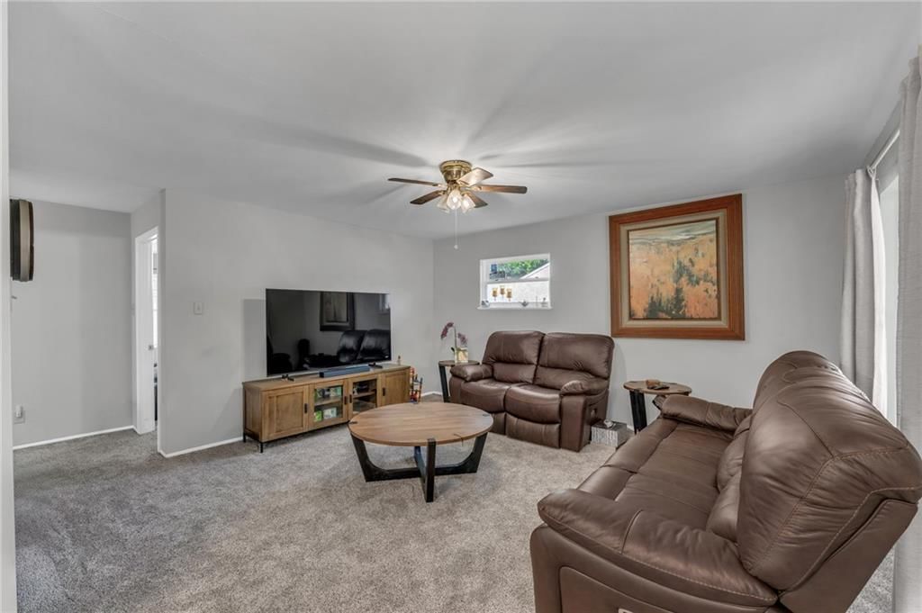 4212 SW 28th Terrace — photo 10