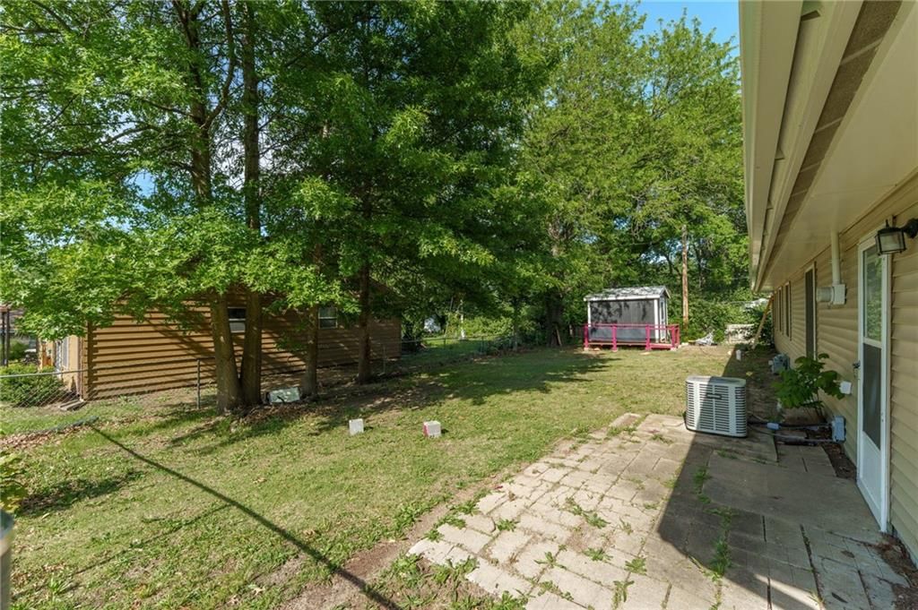 4212 SW 28th Terrace — photo 32