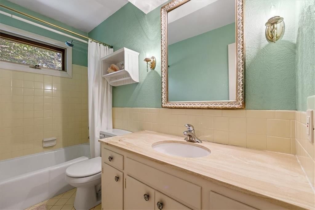 9010 W 104th Terrace — photo 26