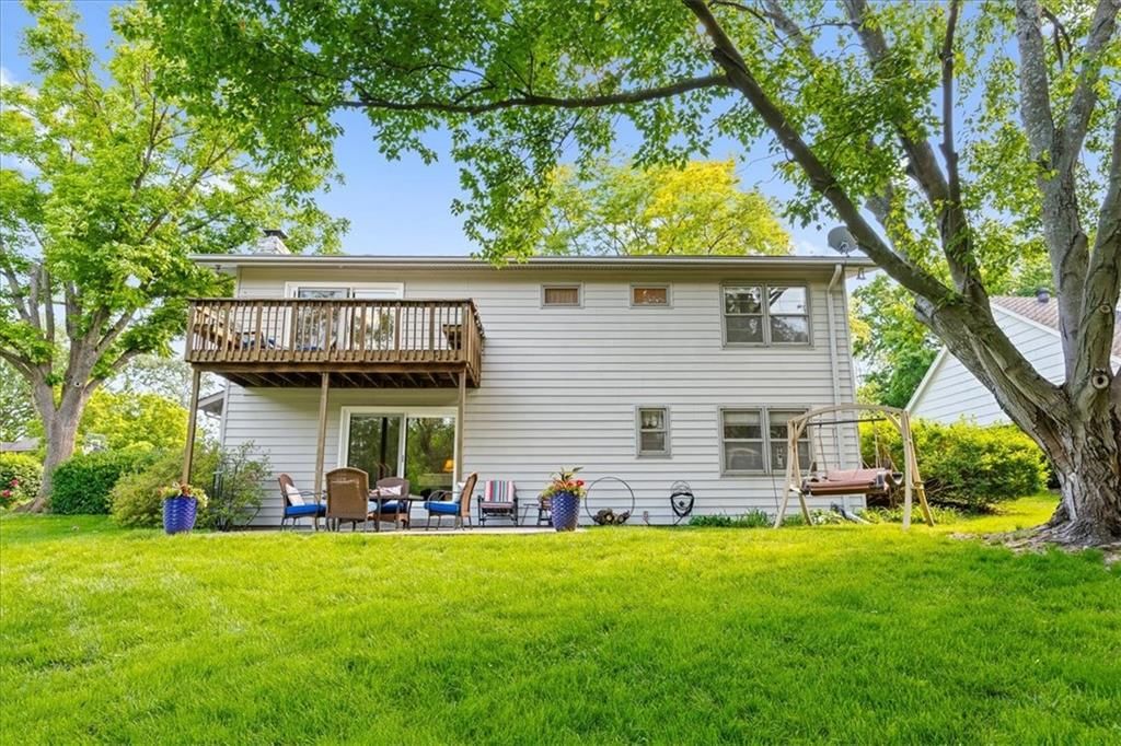 9010 W 104th Terrace — photo 37