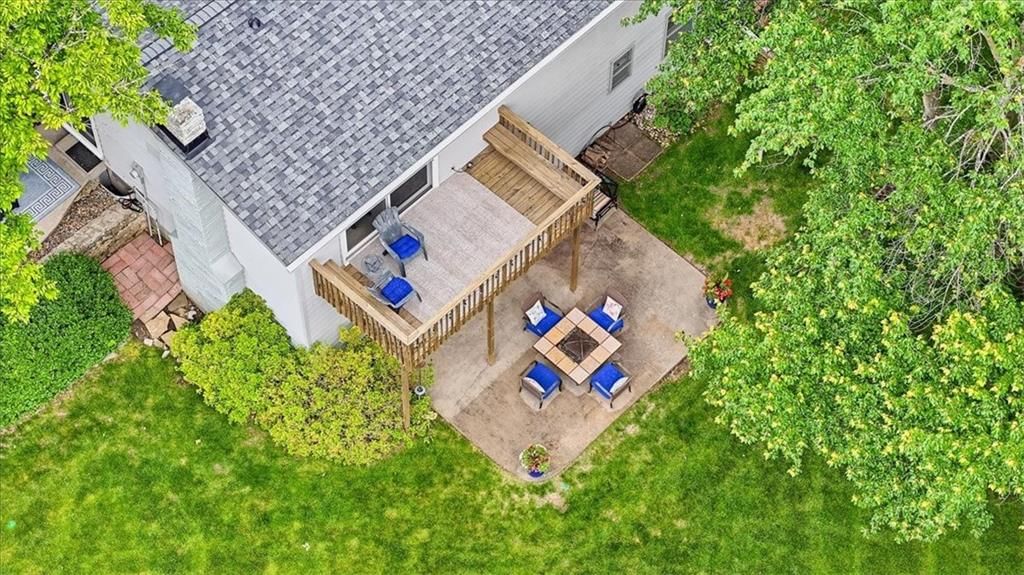 9010 W 104th Terrace — photo 38