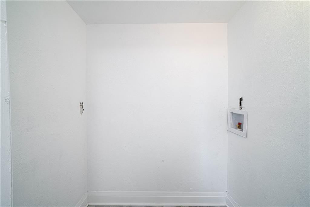 2216 Main Street — photo 15