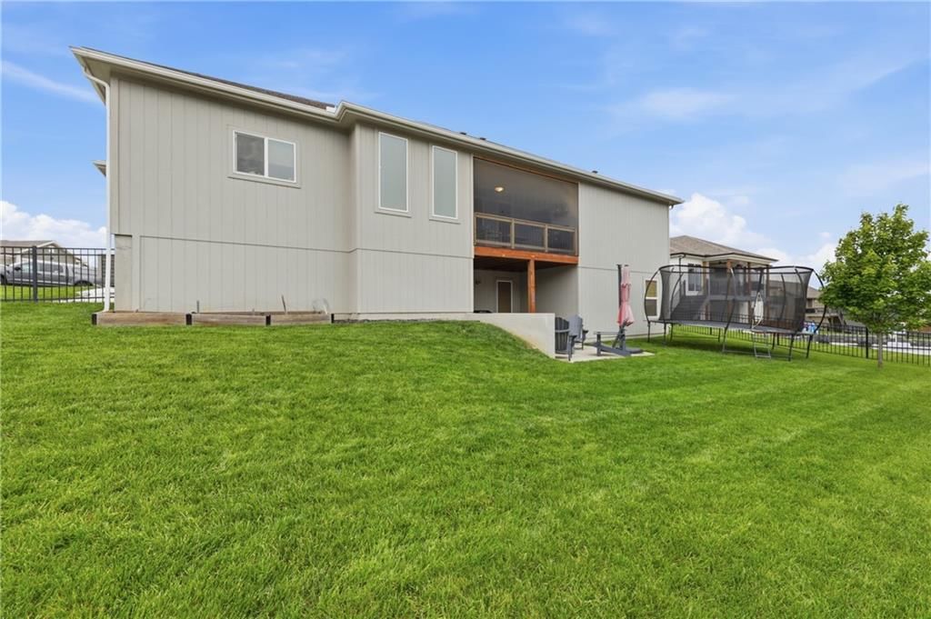 1313 NW Brentwood Drive — photo 46